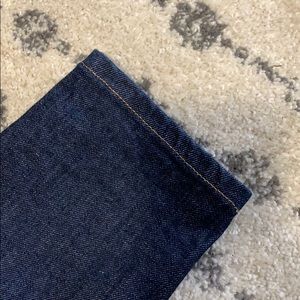 Everlane Jeans - Everlane straight leg jeans. Dark wash size 26 Everlane Jeans - Everlane straight leg jeans. Dark wash size 26